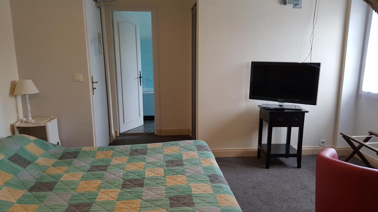 סווילאק Hotel Du Puy D'Alon מראה חיצוני תמונה